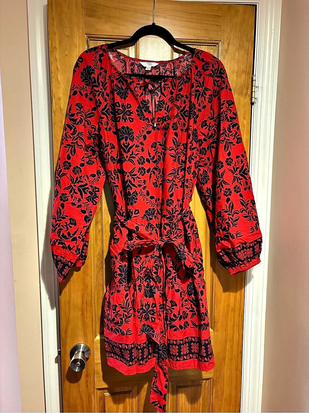 Time and Tru Floral Mini Dress in Red & Black Size Large